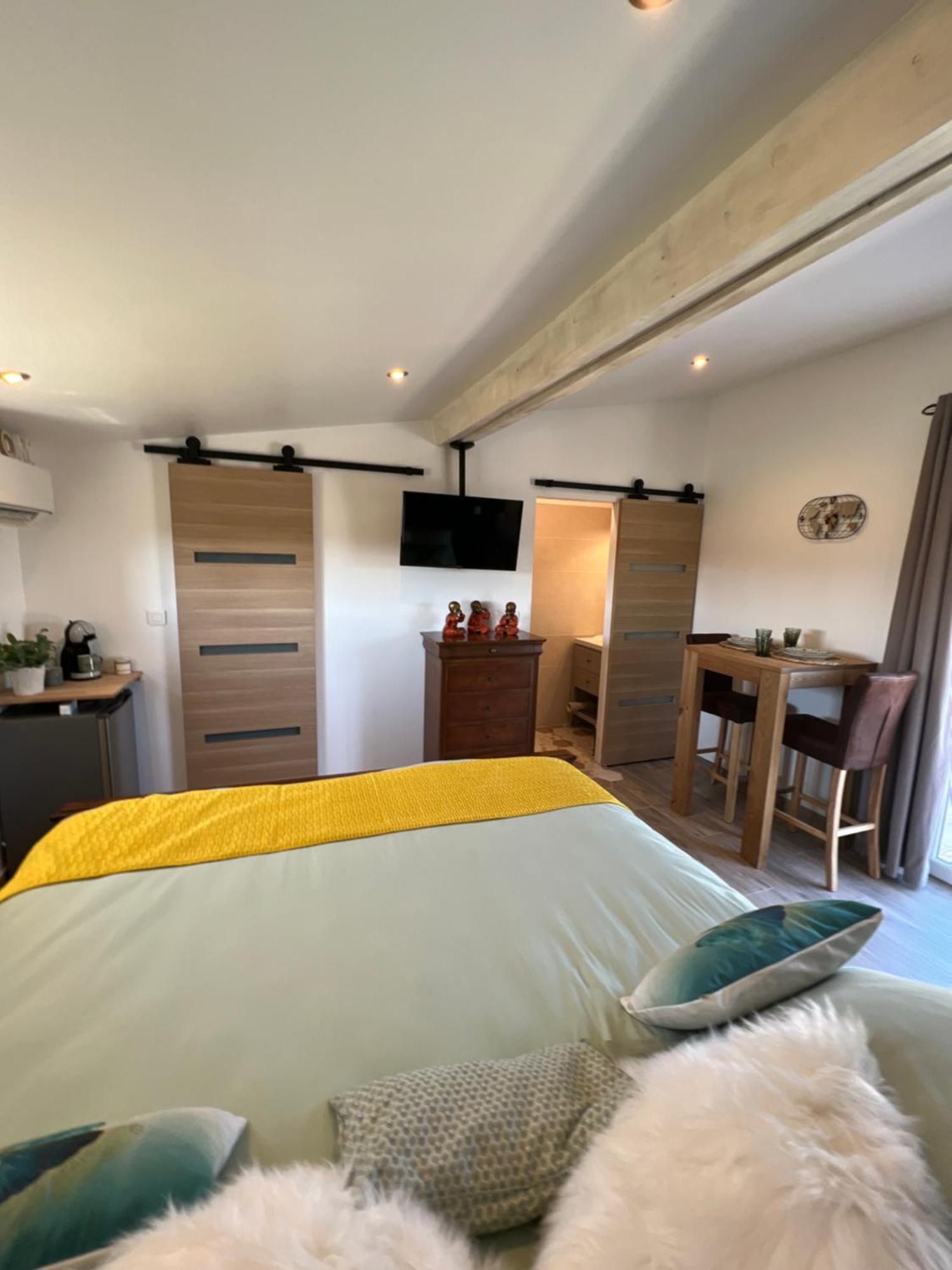 Lecrin Chambre D'Hote Spa Bellegarde  Exterior photo